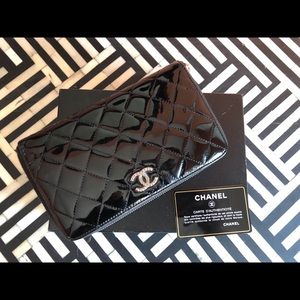 Chanel Quilted Black Patent Leather Zip Wallet